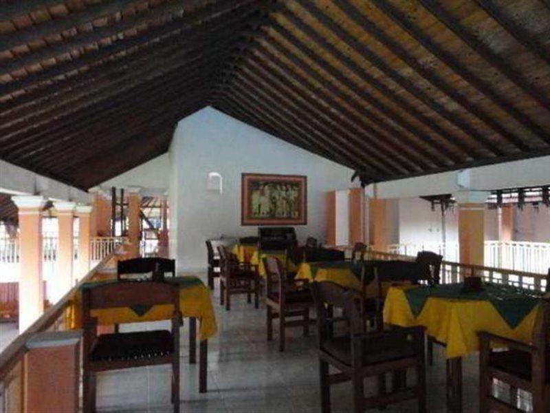 Aida Hotel - Bentota Esterno foto